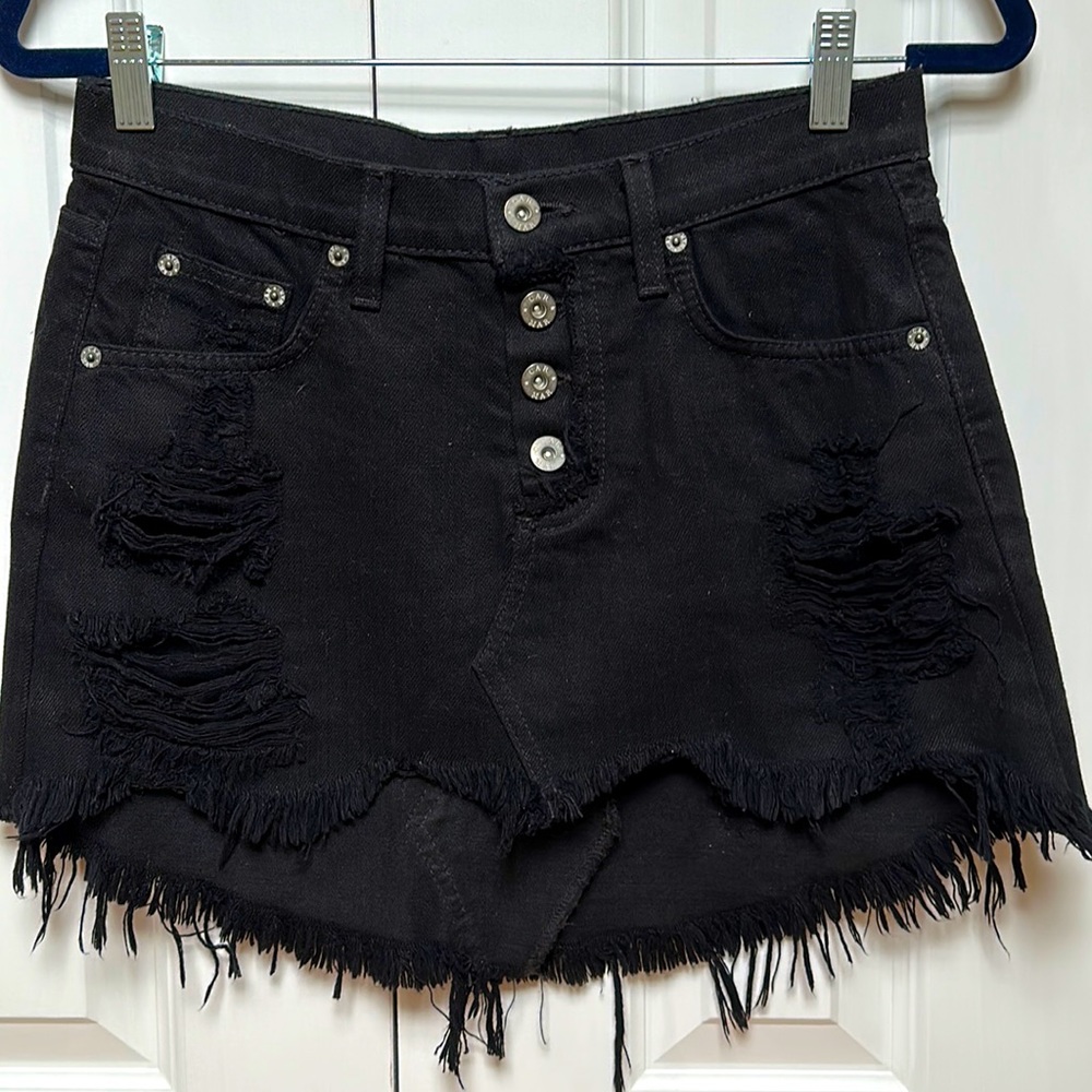 NWOT LF CARMAR Black Denim Distressed Skirt